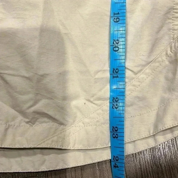 [M]L.L.Bean  Women Hiking/Outdoor Cream Mesh Vented L/S Shirt - Picture 7 of 9